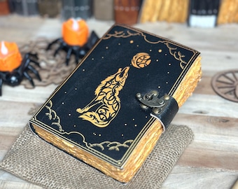 Vintage Wolf Moon Leather Journal: Handmade Spell Book, 200 Page