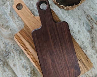 Charcuterie Board with Handle | Walnut & Maple Serving Board | Wood Cutting Board | House Warming Gift | Multiple Sizes | Kitchenware | 3/4"