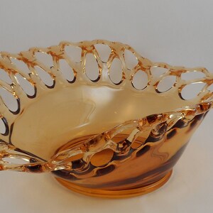Stunning WESTMORELAND Centerpiece Doric Amber glass bowl CIRCA 1960s