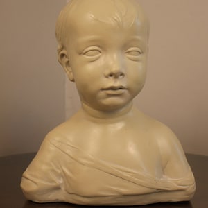 AUSTIN PRODUCTIONS &quot;Bust of a Child&quot; Sculpture CIRCA 1960