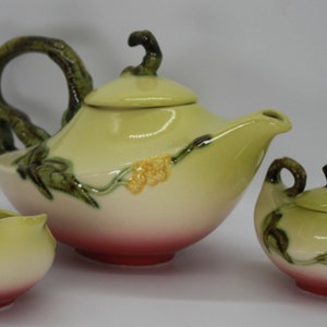 HULL Pottery teapot, creamer, sugar tea set CIRCA 1950s