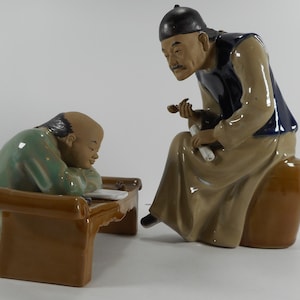 Vintage China Shiwan Art Ceramic - Teacher and pupil