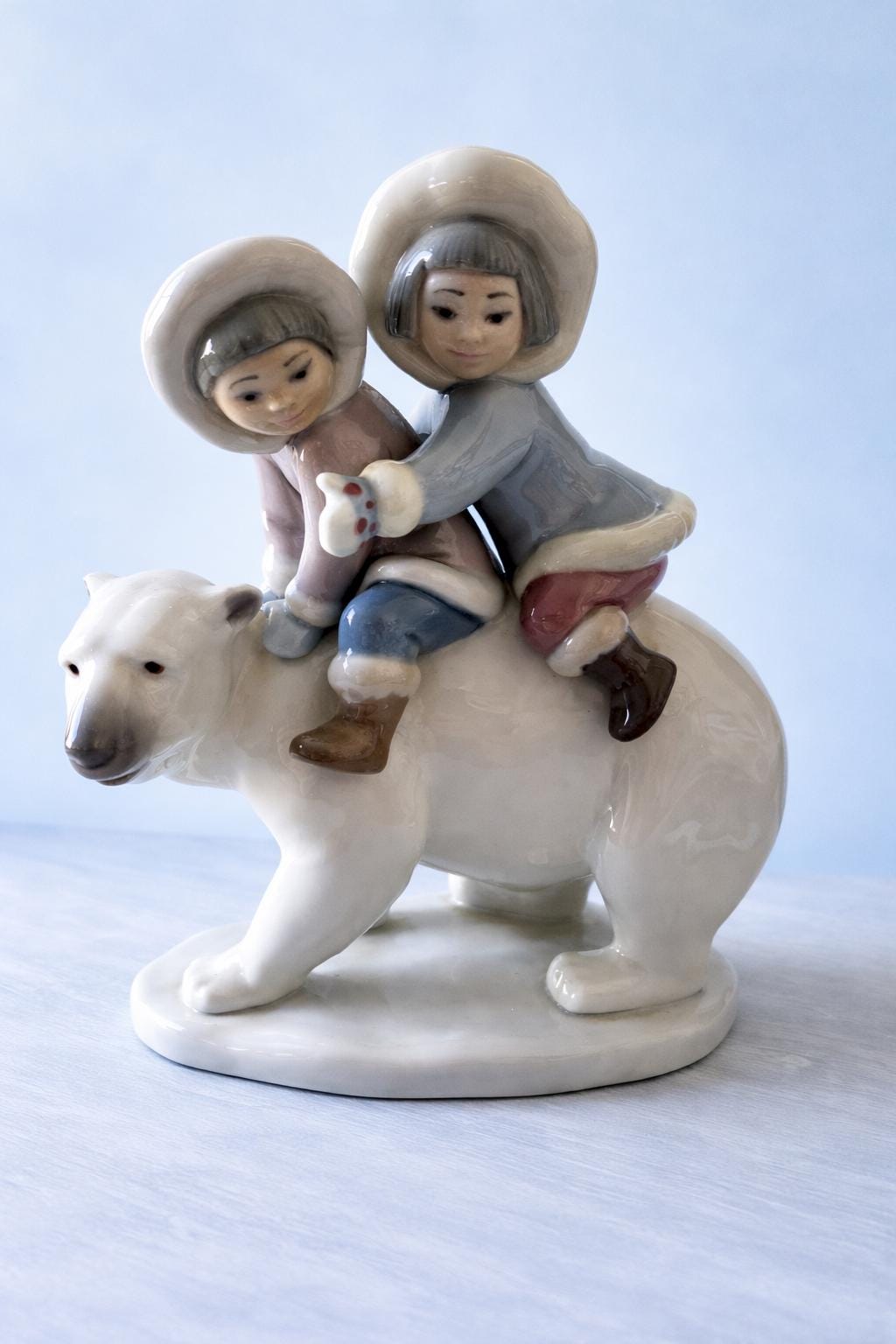リヤドロ　エスキモーの子供と、白熊 Lladro Polar Bear and Eskimo - Etsy