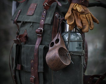 50L | Camping Backpack | Green | Custom | Camping Rucksack | Leather Backpack | Travel | Bushcraft | Camping | Hiking | Personalization