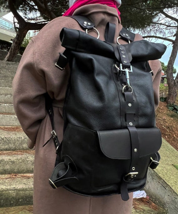 Daypack | Black Leather | Full Leather | Travel Backpack | City Backpack | Laptop Backpack | Hiking | Personalization