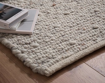 Hand Woven Chunky Wool Loop Rug, Textured Neutral Area Rug, Reversible Handmade Pebble Carpet, Cozy Farmhouse Decor, Scandinavian Style