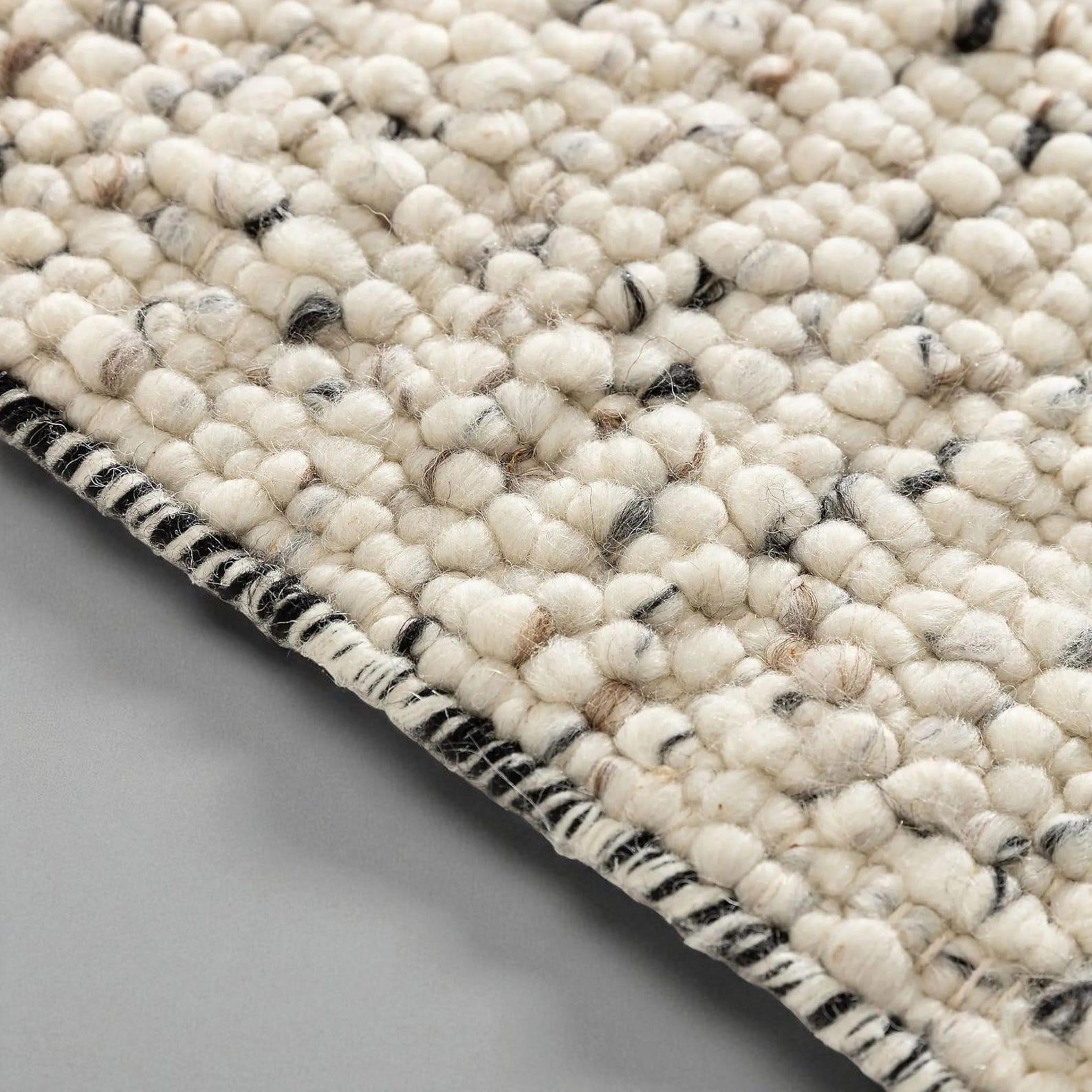 Handwoven Chunky Wool Rug: Pebble Loop Texture, Scandinavian Style - Etsy