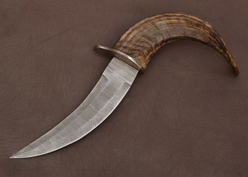Custom Handmade Damascus Steel Hunting Knife ,Bowie Knife, Viking Knife, Top Selling Horn Handle with Genuine Leather shops Sheath