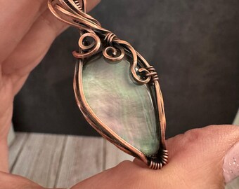Mother of Pearl & clear quartz pendant