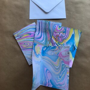 Confezione da 4 carte marmorizzate a mano assortite