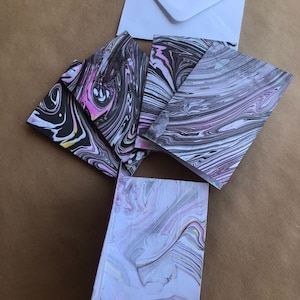 Confezione da 5 carte marmorizzate a mano assortite