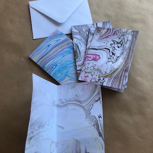 Confezione da 5 carte marmorizzate a mano assortite