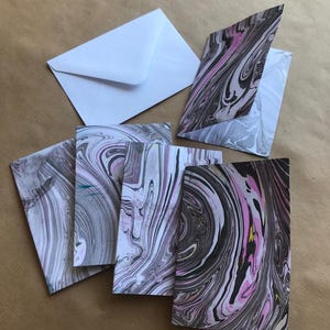 Confezione da 5 carte marmorizzate a mano assortite