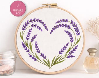 白いバラとラベンダーのハートの刺繍パターン 8インチ (PDFパターン