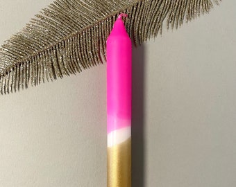 Dip Dye Stabkerze in neonpink & gold, handgefärbt