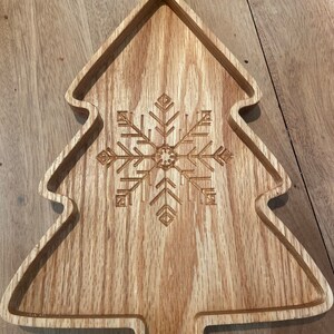 Christmas tree tray with snowflake engraving - made in Walnut,Red-Oak, Alder hardwoods