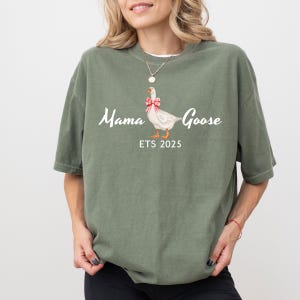 Mama GooseShirt,Daddy Goose Shirt, Comfort Colors Espresso T-shirt, Silly Goose Mom Design,Maternity Sweat with Bow, Baby Announcement Shirt