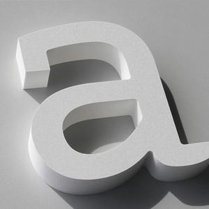 Placa de letra 3D personalizada – Letras impressas em 3D personalizadas em qualquer fonte, letras de sinalização comercial com logotipo de texto personalizável, opções pretas ou coloridas