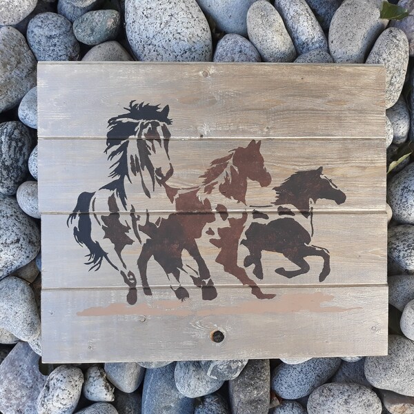 Wild Mustang Horse Stencil - DIY Bronco