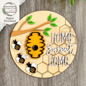 Bee Home Sweet Home SVG, digitaal bestand, lente, zomer, welkomstbord, deurhanger, hommel, honing, bijenkorf, Glowforge, lasergesneden, download