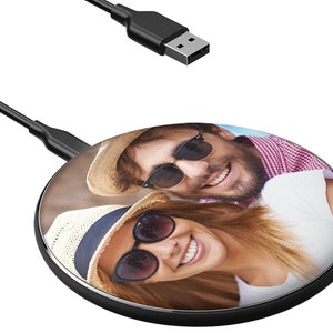 Custom Wireless Charger With Photo | Charger with Picture Pad | 15w | Qi standard | iPhone 16,15,14,13,12,11 | Samsung Galaxy S24,S23,S22