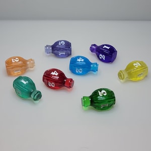 Mini D4 Potion Bottle DIce perfect for use in healing potions, fantasy ttrpg, dnd potion of healing prop, 3d printed dice