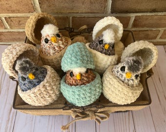 Peluche de pollito recién nacido, pollito de peluche, huevo de pollito de ganchillo, pollito de juguete, decoración de primavera, regalo para amantes de los pollos, guardería con temática de granja