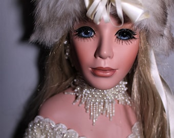 RARE SPIRIT! ACTIVE! -  Destinie hybrid spirit Alya enchantress/ conjuror Haunted Doll - Guidance, Protection, Wish Granting - LunasINN