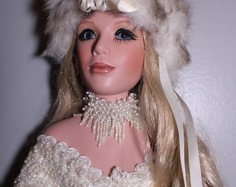 RARE SPIRIT! ACTIVE! -  Destinie hybrid spirit Alya enchantress/ conjuror Haunted Doll - Guidance, Protection, Wish Granting - LunasINN
