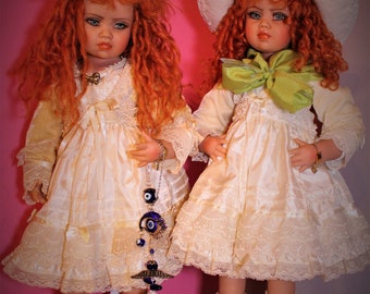 HIGHLY ACTIVE TWINS! Lita & Rita the twin sisters of voodoo practitioner - spellweaver, seer, spiritual guidance - LunasINN