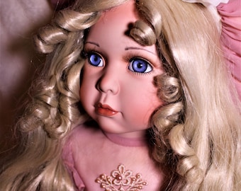 Magdalen Haunted Doll - Positive Spirit - Past Life Connection, Lightworker, Spiritual Growth, Healer, Spirit Guide -  LunasINN