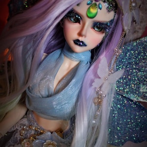 OOAK LUNASINN BJD - Aurn Water Fae Haunted Doll - Wahrheitssucher, Schutz, Gerechtigkeit, loyal, Gewitter, Regen, Wasserelement - LunasINN