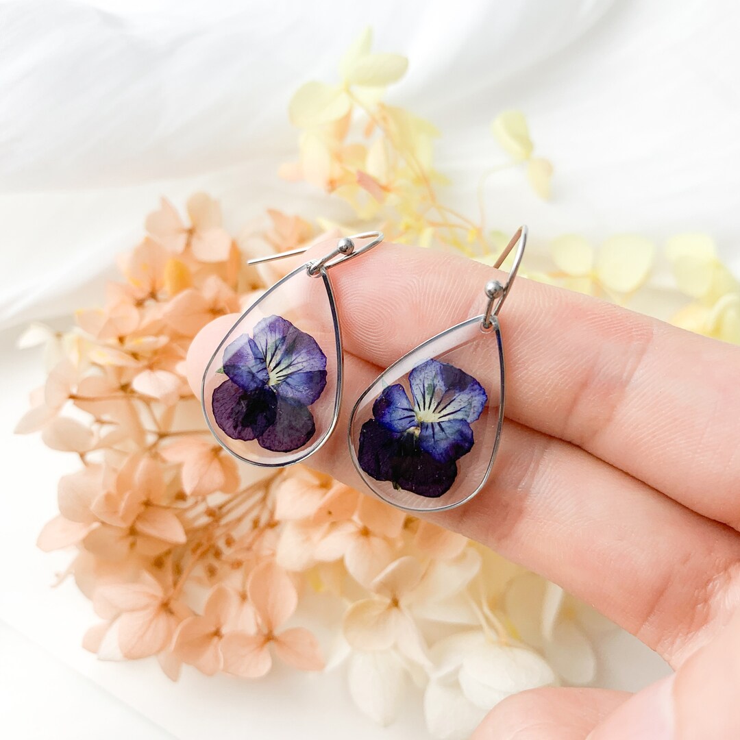 Pansy Flower Earrings, Nature Floral Earrings, Summer Botanical Pansy
