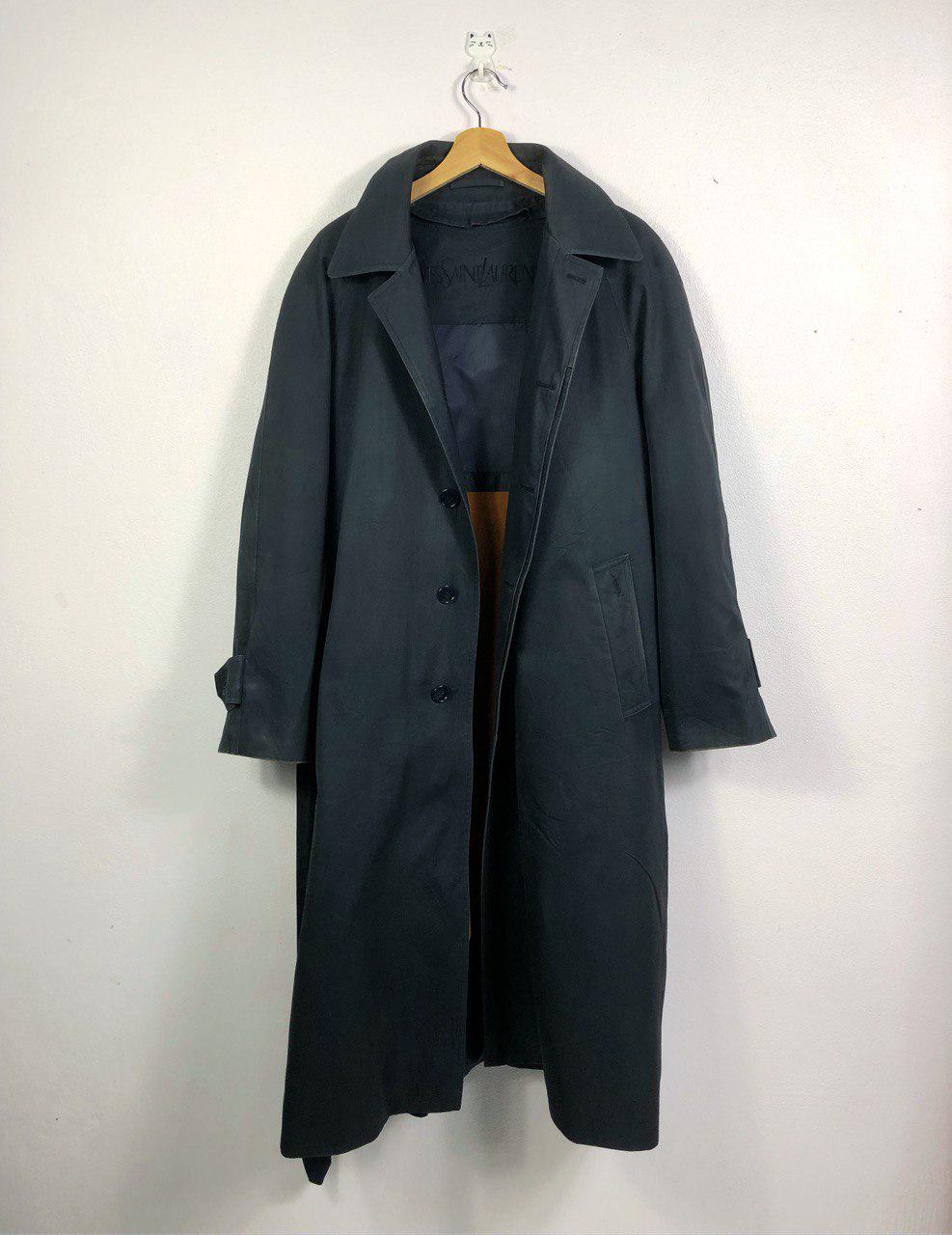 トレンチコート FENDI TRENCH COAT (FPS901AUON F1SA0) 楽天市場】フェンディ FENDI トレンチコート コート レディース