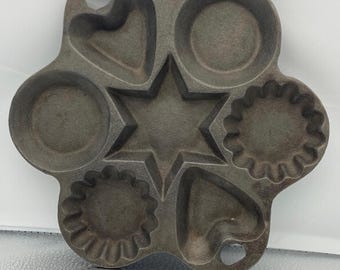 Vintage Cast Aluminum Mold or Baking Pan for Cookies, Biscuits or Candy
