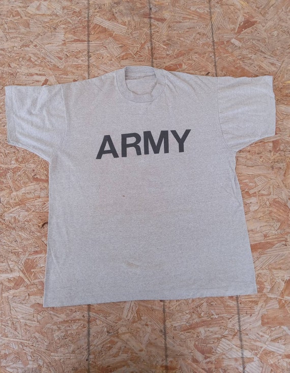 True Vintage Single Stitch Army T-shirt Size  Adu… - image 1