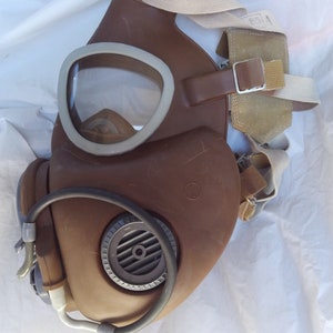 Gas Mask