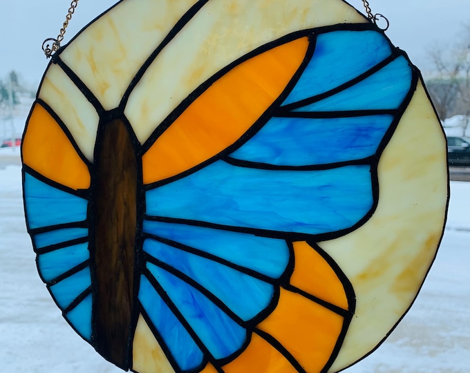 Stained Glass butterfly – Offering this low price is to attract customers and get them interested in our products.