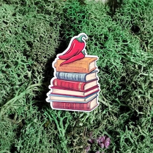 Spicy Books Vinyl Sticker: Booktok Bookworm Water Bottle Decal