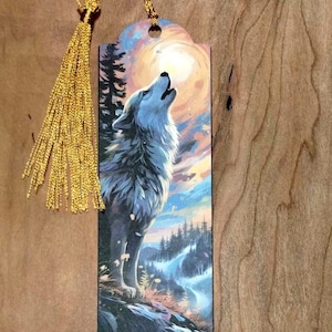 Marcapáginas de Lobo aullando a la luna