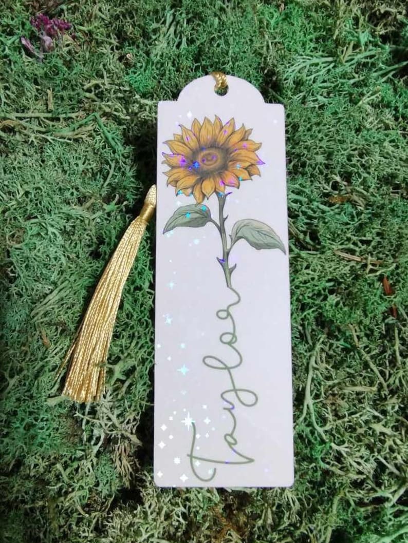 Personalized Tassel Bookmark with Sunflower - Custom Name Bookmark