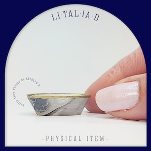 Chic Mini Dollhouse Decoration: Oval Marble Bowl in Black and White with a Hint of Gold