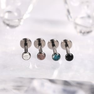 Piercing al labbro in titanio G23 16G con filettatura interna, anello Medusa, piercing alla cartilagine, gioielli Monroe, CZ