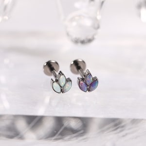 16G G23 Titanium Labret Studs Lip Piercing Internally Threaded Ring Cartilage Piercing Jewelry Opal