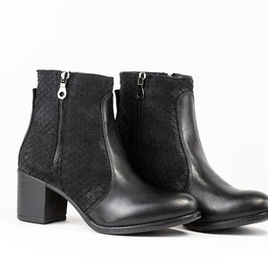 Women Black Boots Made with Genuine Leather, Handmade Shoes For Her, Block Heels Ankle Boots Snake Scale Pattern Stylish Comfortable Shoes