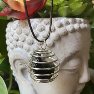 3.9g-7.7g Authentic Raw Moldavite Tektite Crystal from Czech Republic, Powerful Transformational Stone, Personal Growth & Spiritual Healing