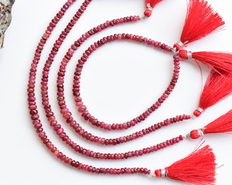 8インチ 天然ルビー スムース ロンデルビーズ 天然宝石センタードリルビーズ ストランド | 6x3～4 x 2 MM | ジュエリー作り用ルビービーズ