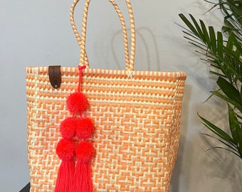 Med tote. Beach bag. 13/13/7 in. Handwoven bag, orange/beige bag with handmade tassel.