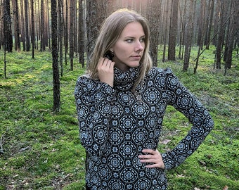 High Neck Pullover, Soft Cotton Blend, Boho Circle Pattern, Ruched Detail, Casual Everyday Style