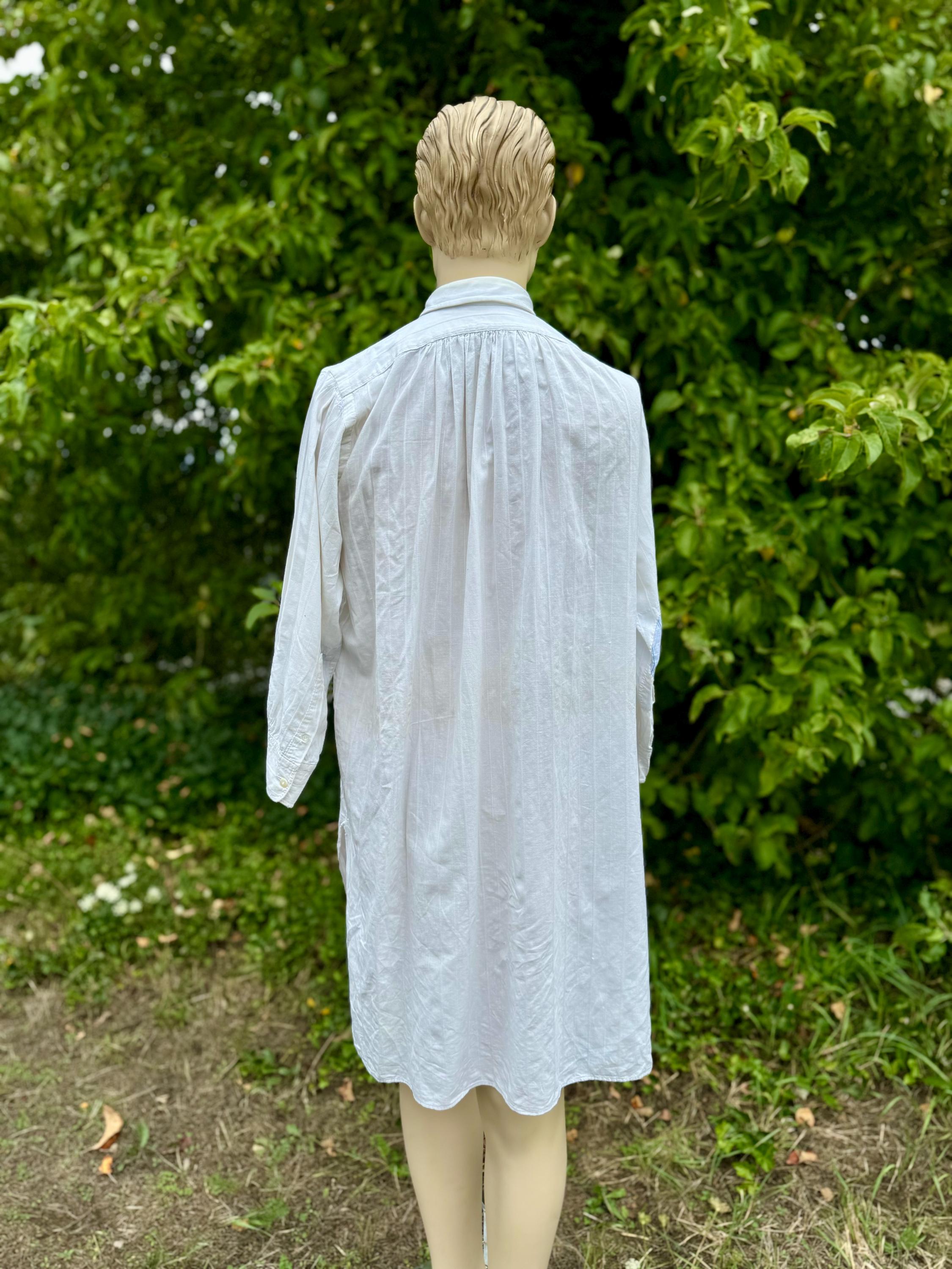 1920s 1930s Work Shirt / Dense Thick Cotton & Shell Buttons